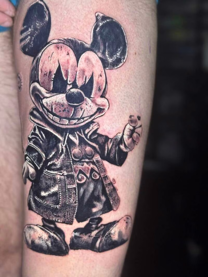 Tatouage réalisme personnage